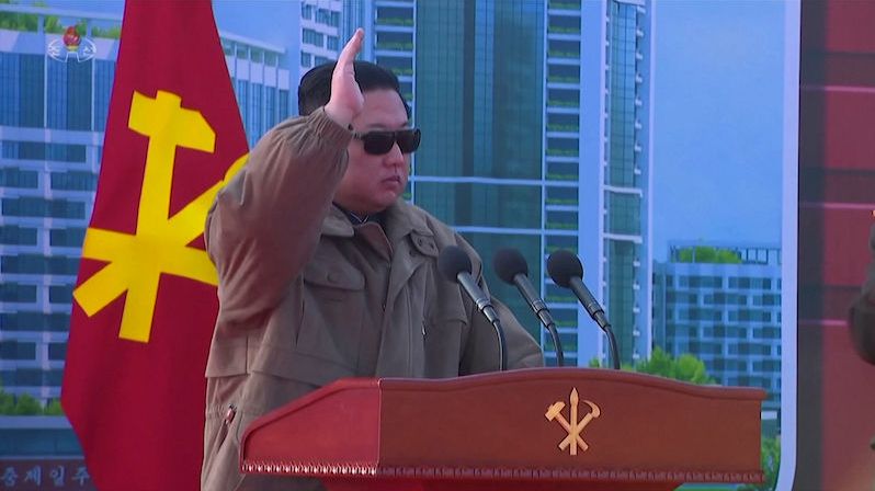 Letecké záběry z Kimovy monstrózní pompy: Tisíce dělníků zahájily stavbu sídliště